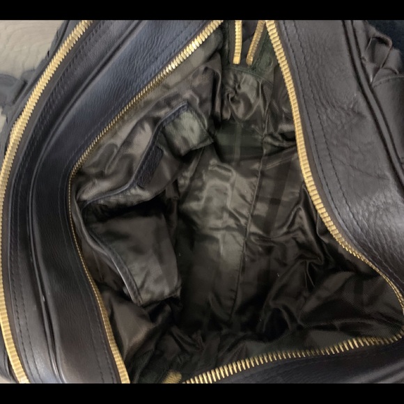 Authentic Burberry Bag - Picture 7 of 16